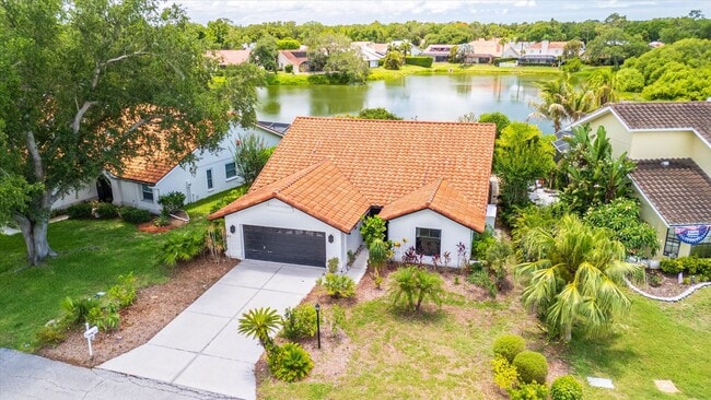 Building Photo - Stunning 3 Bed/ 2 Bath Pool Home in Longwood Run ~ UTC