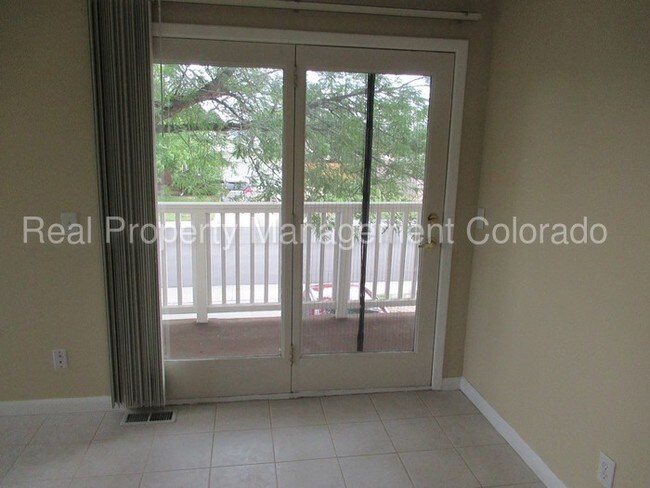 Building Photo - Gorgeous Home in Cherry Knolls