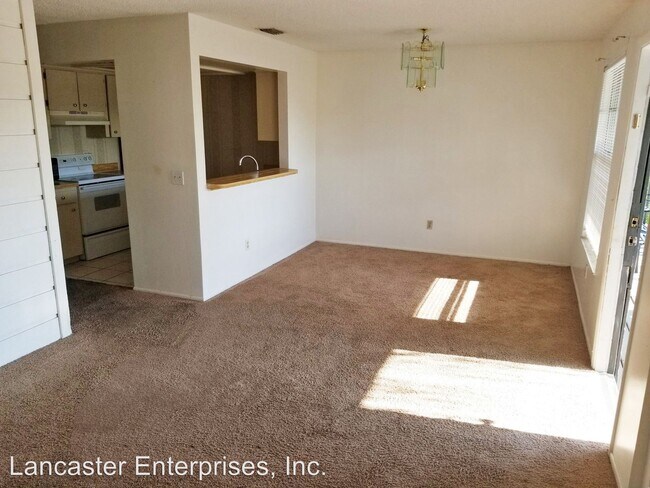 Foto del edificio - 8419 Camden St