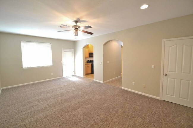 Building Photo - 4254 Natomas Central Dr