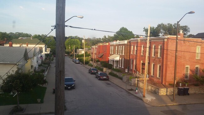 Building Photo - 1038 Missouri Ave