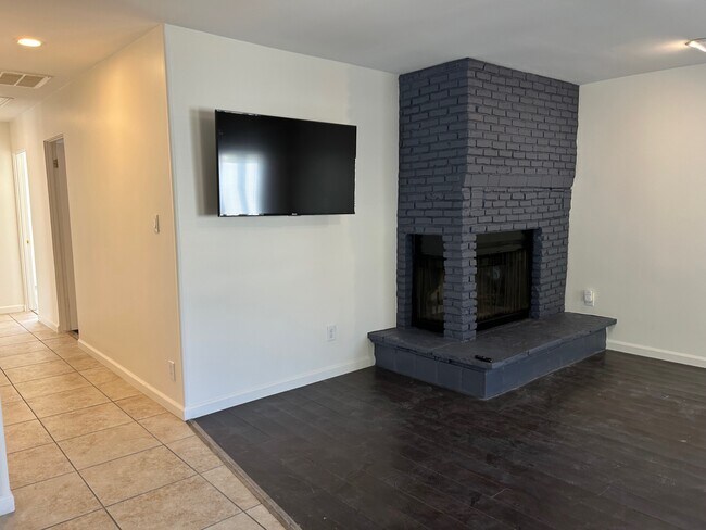 Foto del edificio - 54865 Avenida Vallejo