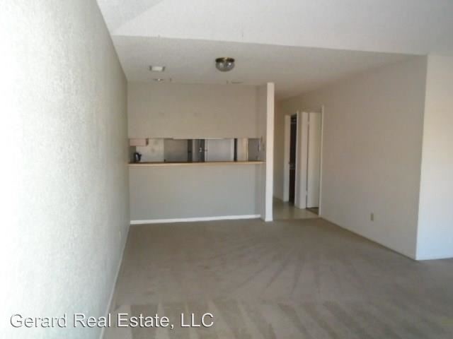 Building Photo - 304 Turtle Cove
