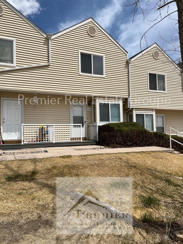 3184 Vail Pass Dr, Colorado Springs, CO 80917 Townhome Rentals in