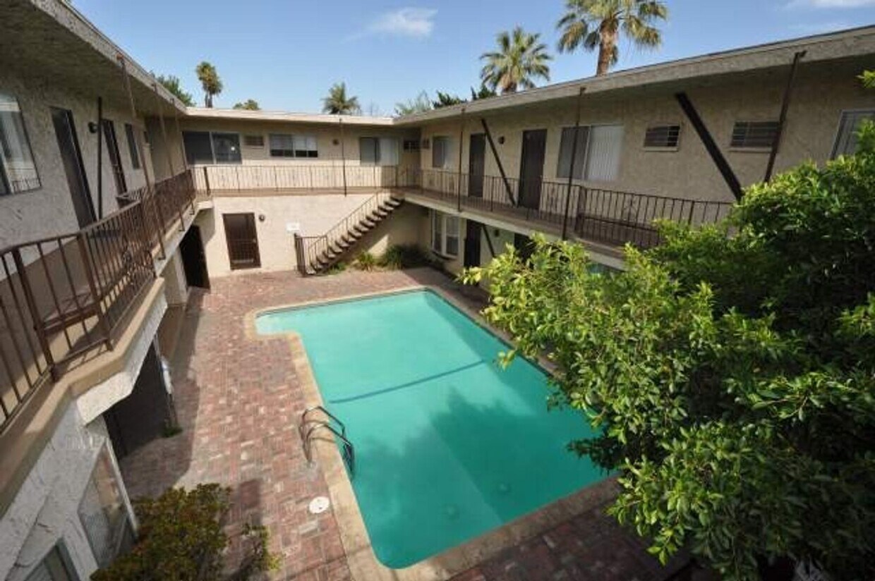 6954 Apartments in Los Angeles, CA Westside Rentals