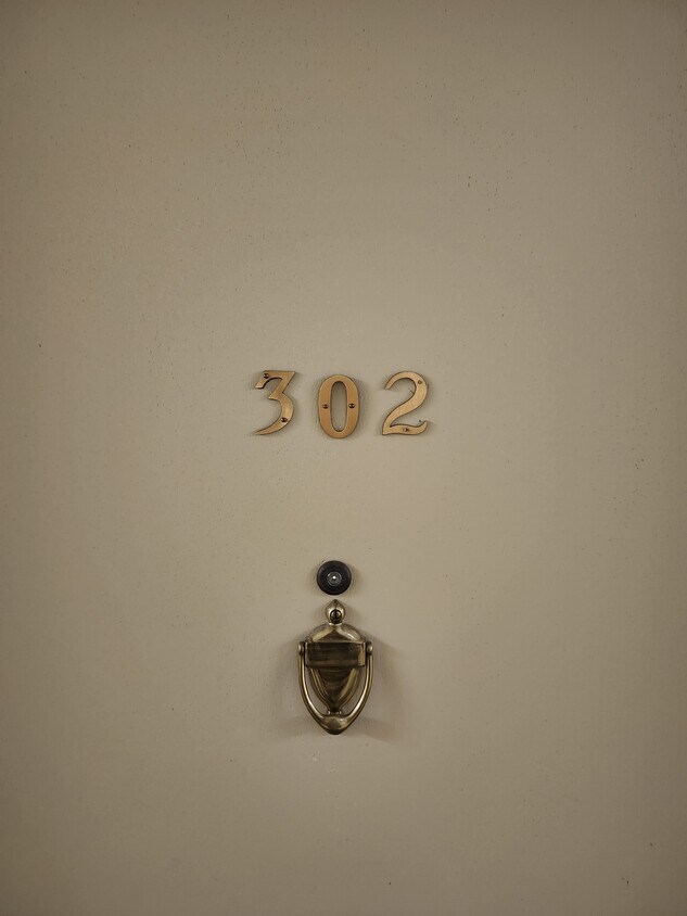 Photo principale - 1653 Oak Bay Ave