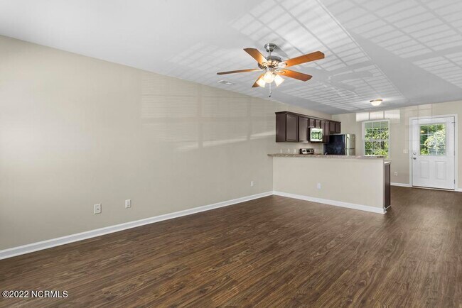 Building Photo - 100 Virginia's Landing Ct
