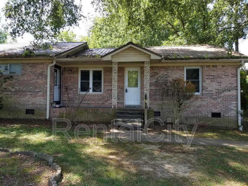 1061 Phelps Ln, Milan, TN 38358 Condo for Rent in Milan, TN