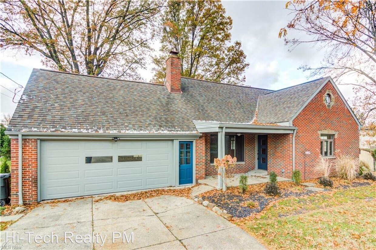 Primary Photo - 4 br, 3 bath House - 6812 SMITH RD