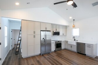 Building Photo - Griegos Farms