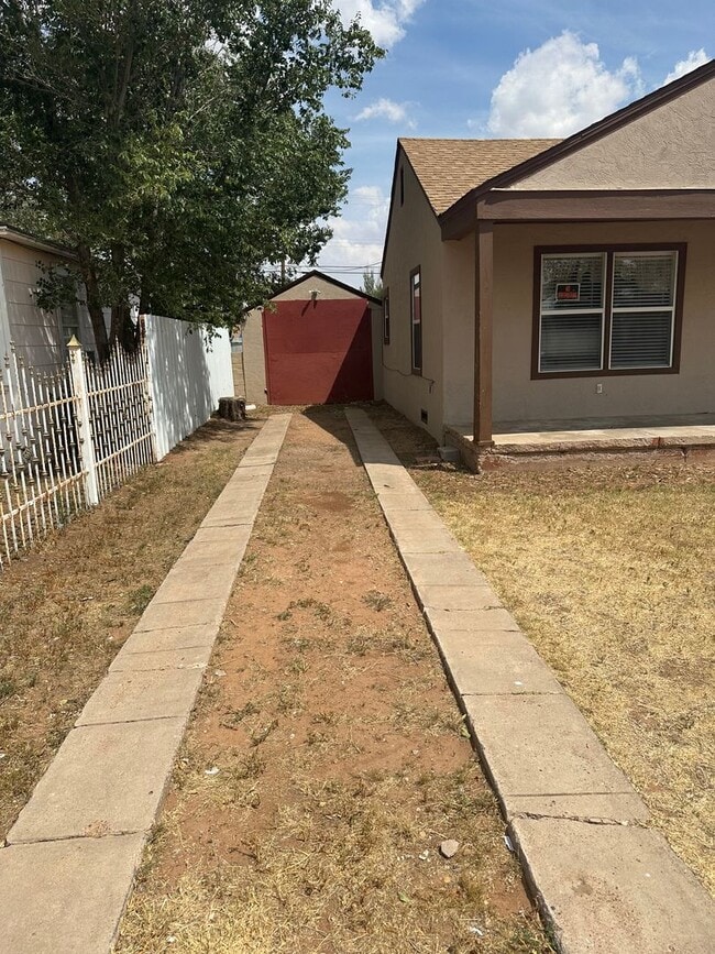 Building Photo - Cozy 2 Bed Home! - Yucca/Marshall School District