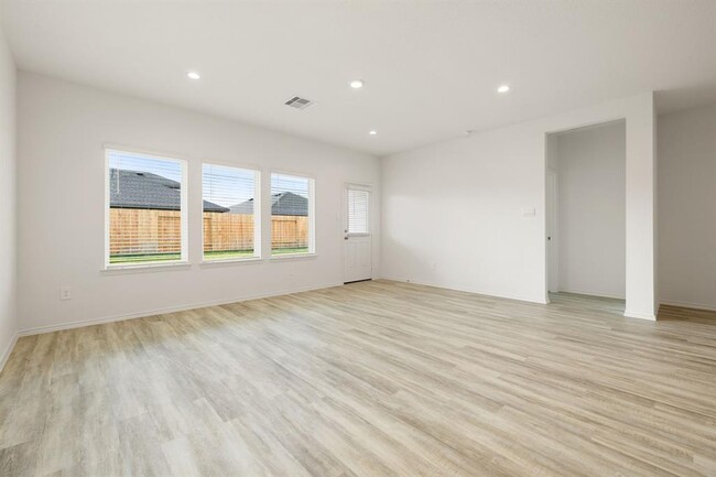 Building Photo - 31007 Delamere Turn Trl