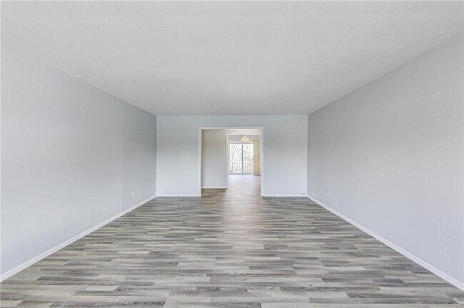 Building Photo - 857 Indigo Way