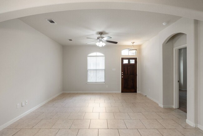Foto del edificio - Modern single-story condo - Available now!