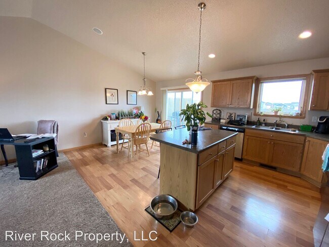 Foto del edificio - 3 br, 2 bath House - 4542 16th Street South