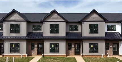 Building Photo - 126 Luke Ct