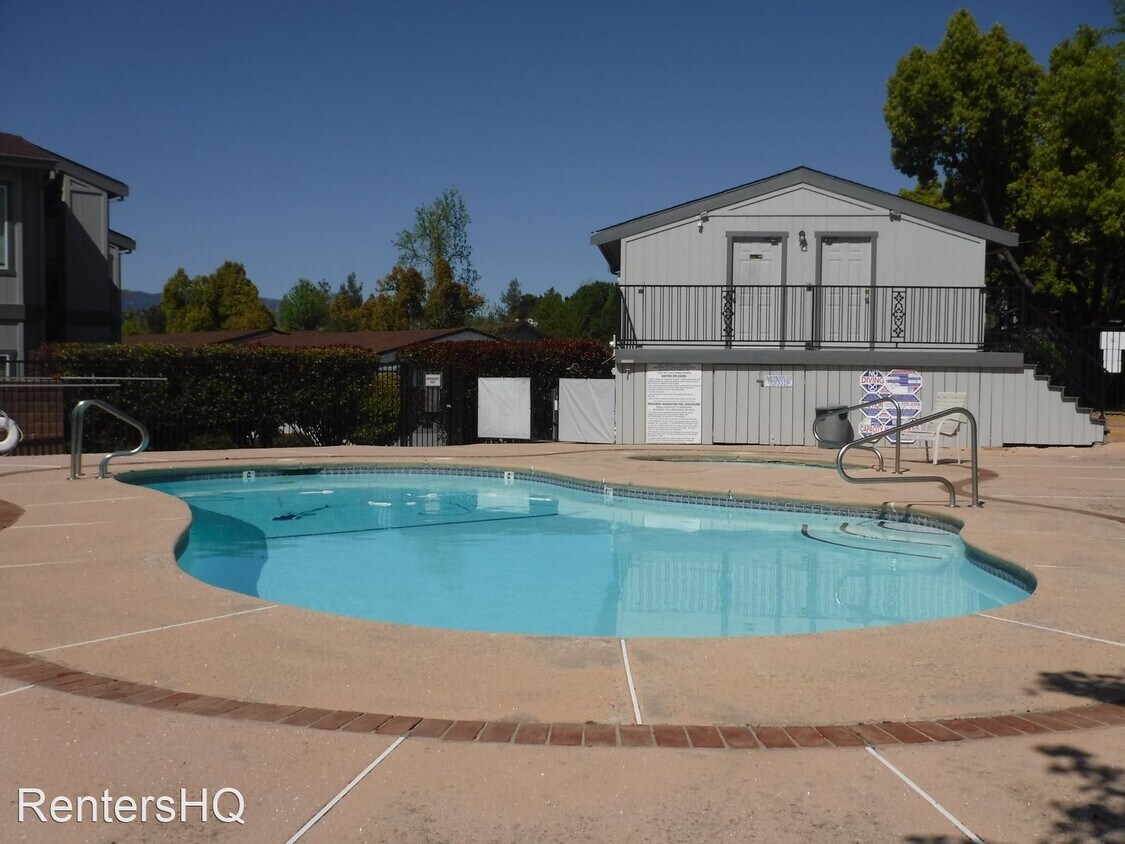 Primary Photo - 2 br, 2 bath House - 410 RIDGECREST TR #129