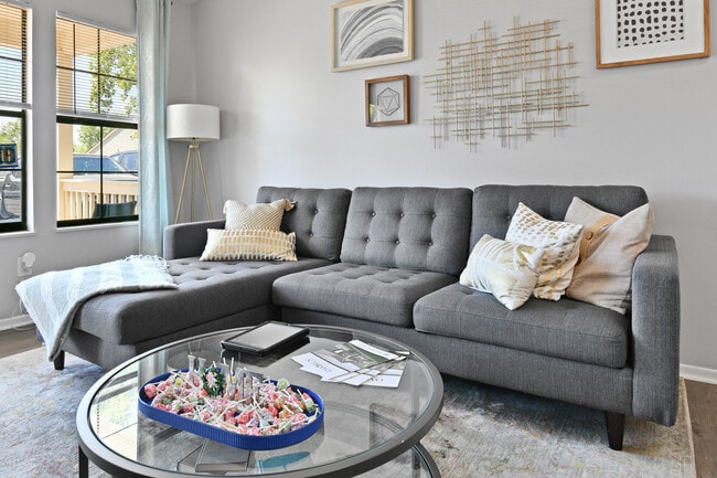 Foto del edificio - Oak Run Apartments