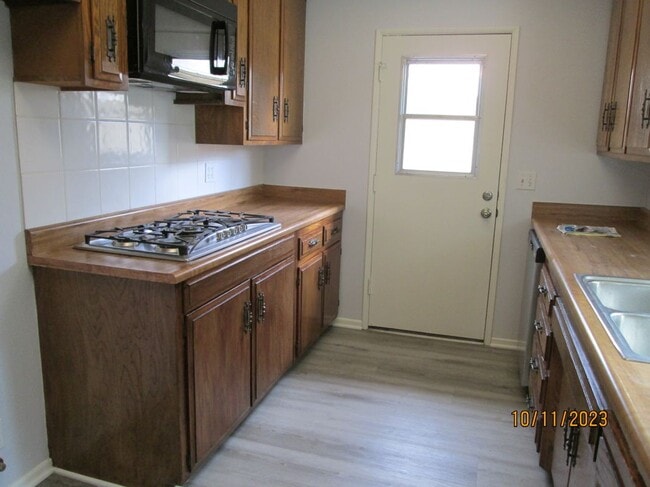 Foto del edificio - 122 W Cliffwood Ave