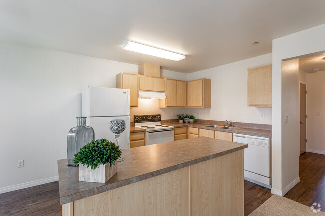 1BR, 1BA - 733 SF - Mountain View Apartments