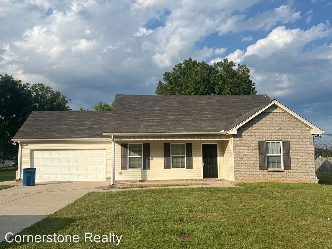 Primary Photo - 3 br, 2 bath House - 1004 Pusher Place
