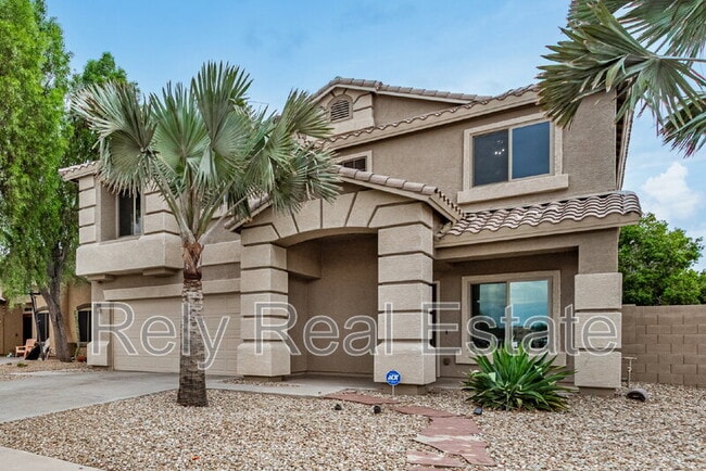 Building Photo - 305 S 165th Dr