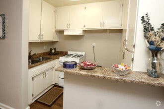 Interior Photo - The Terraces II
