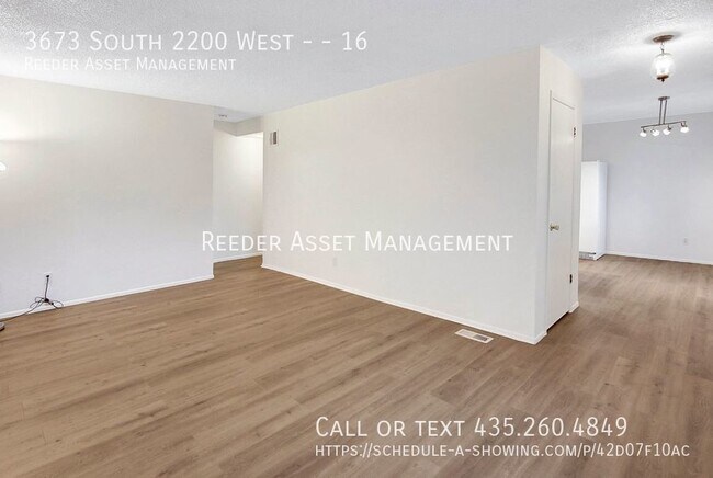 Building Photo - Charming apartment! 2bed-1bath in West Val...