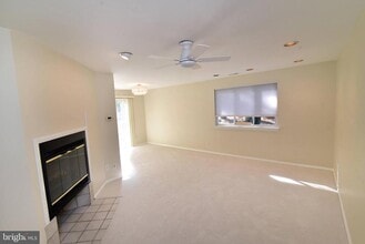 Building Photo - 201 Mulberry Cove Building Photo - 201 Mulberry Cove