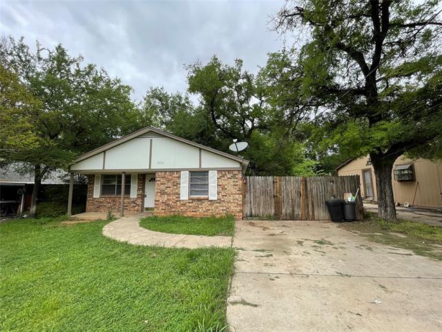 Primary Photo - 7408 Foster Dr