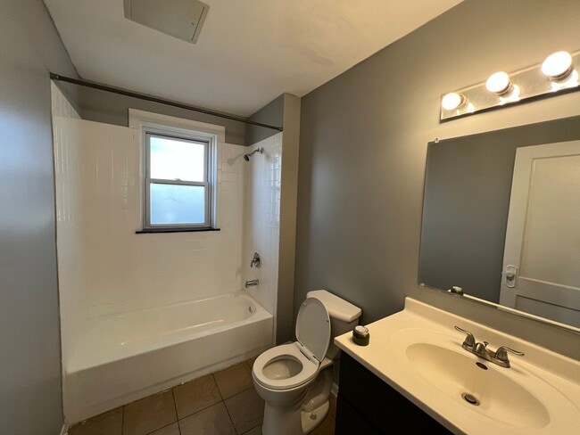 Foto del edificio - 1665 Aberdeen St