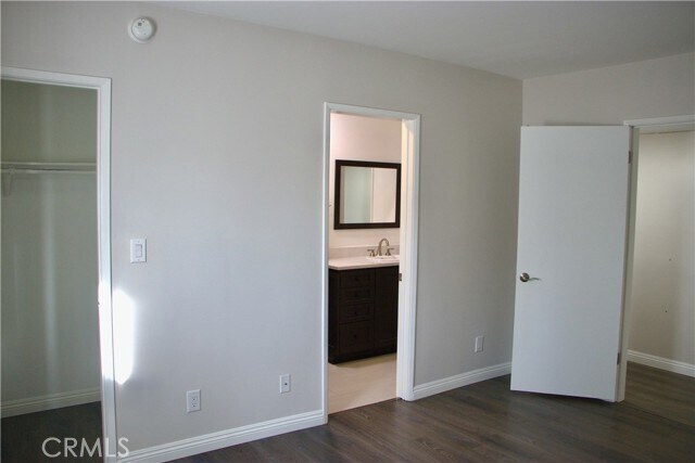 Building Photo - 14560 Clark St