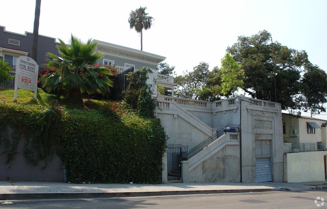 Primary Photo - 284 S Coronado St