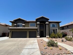 Building Photo - 13026 W Modesto Dr
