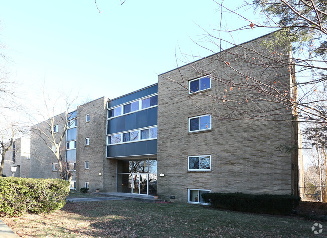 Heritage House Apartments - Heritage House