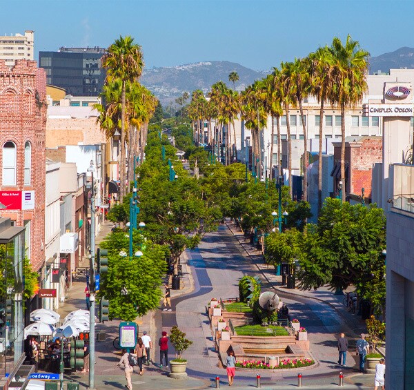 Compras en el paseo marítimo de 3rd Street - 1754