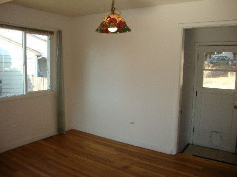 Building Photo - Audubon Area 2 Bedroom 2 Bath Home
