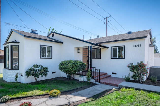 FRONT OF HOUSE - 1011 N Florence St