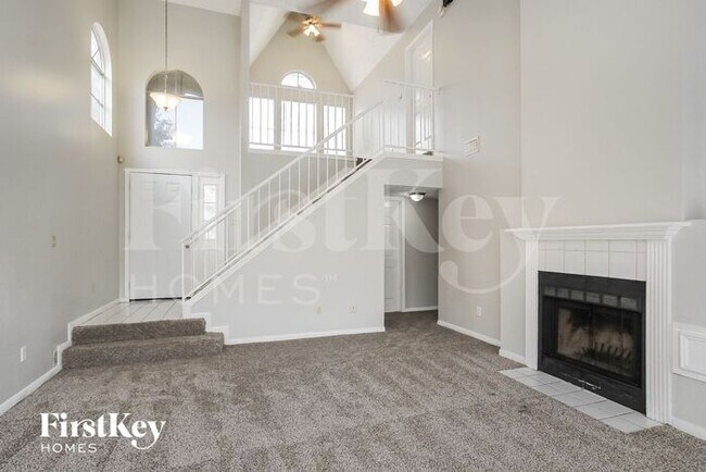 Building Photo - 5322 Santrey Dr