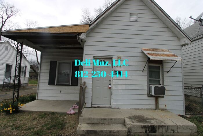 Primary Photo - 1 Bedroom, 1 Bath with Washer/Dryer Hookup...