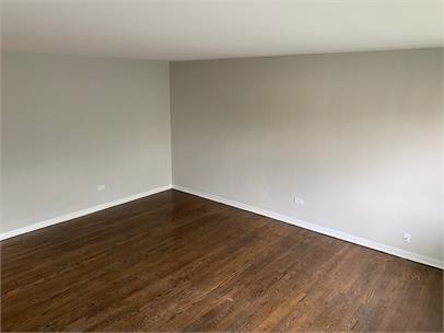 Foto del edificio - 8284 Roosevelt Rd