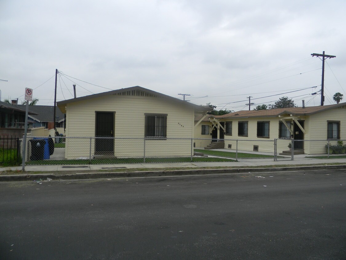 Foto del edificio - 3106 W 27th St