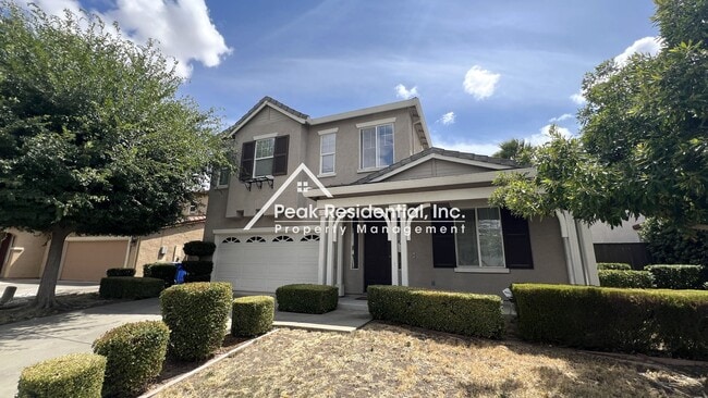 Building Photo - Large 4-bedroom in Elk Grove recently upda...
