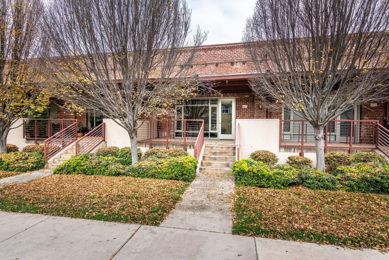Primary Photo - Luxury Loft Style Home in Japantown! Come ...