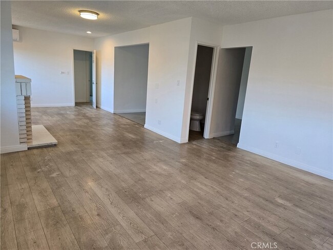 Foto del edificio - 500 Everett Ave