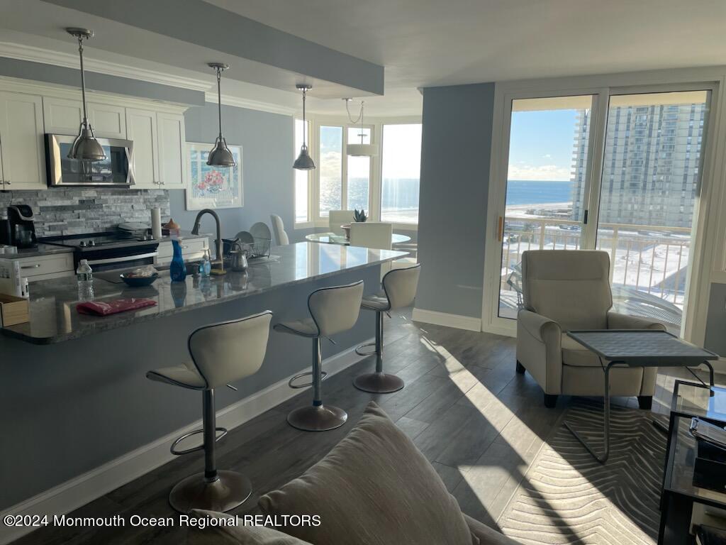 Foto principal - 717 Ocean Ave