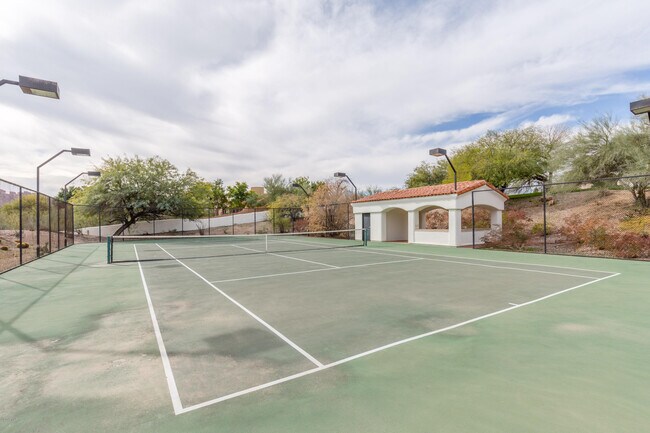 Foto del edificio - 6821 N 46th St