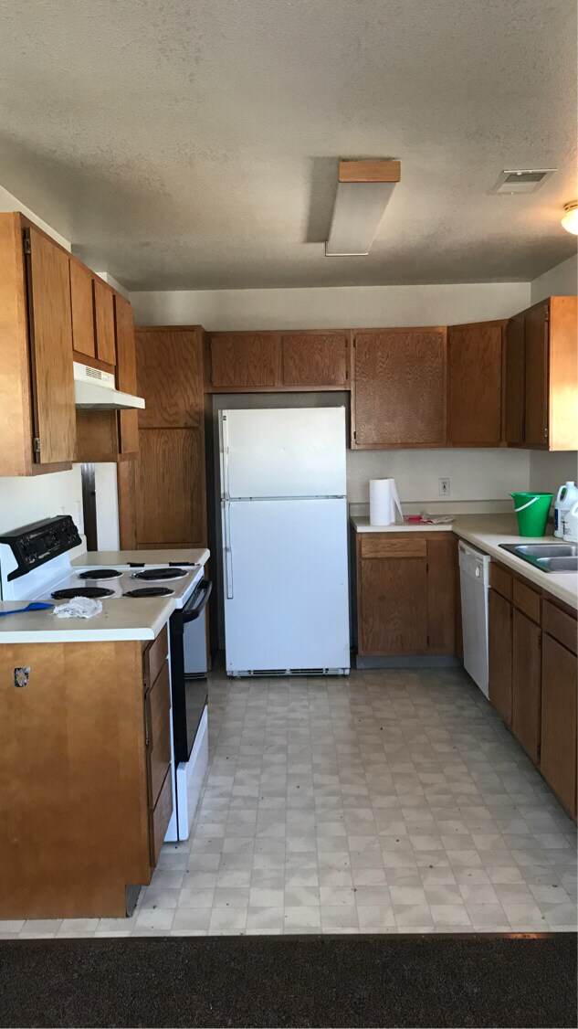 Building Photo - 3625 Centennial Cir