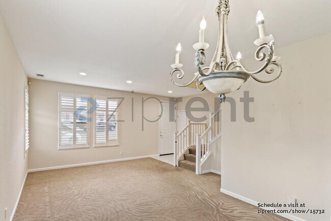 Foto del edificio - 3030 Canoas Creek Ct