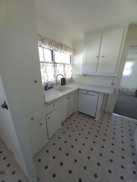 Building Photo - 4852 33rd St